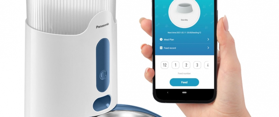 Panasonic Smart Pet Feeder, quand un géant japonais s'invite dans les gamelles - Minizap Chambery