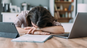 Les télétravailleurs plus touchés par la détresse psychologique au travail