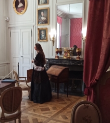 Une marquise au pays des contes de fées