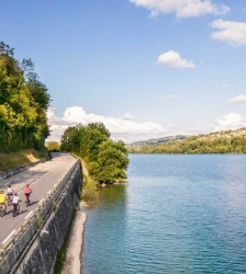 A bicyclette - Le tour du lac de Paladru