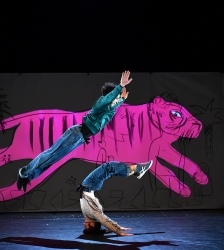 Danse acrobatique jeune public - Je suis tigre