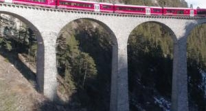 Danger sur les rails - Le Bernina Express