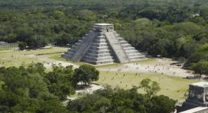 Le génie des bâtisseurs - Chichen Itza, la ville s...